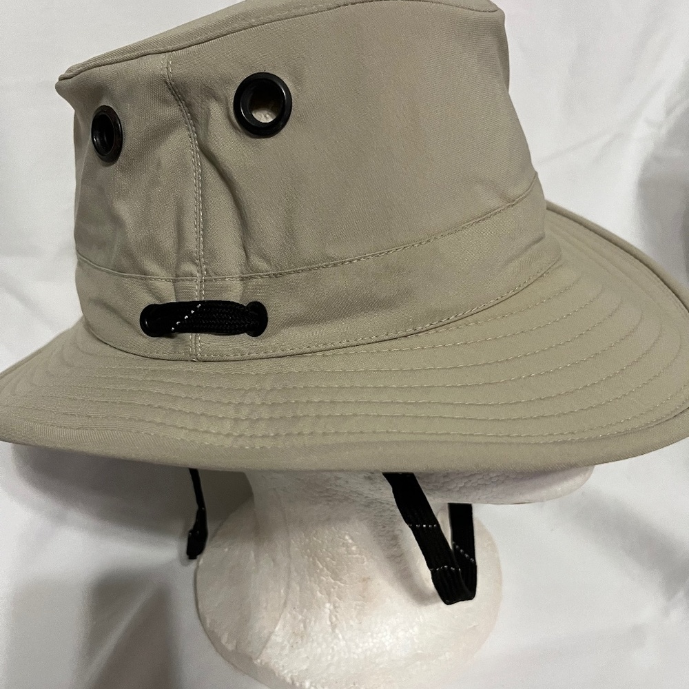 Brand new Tilley Hat with owners manual